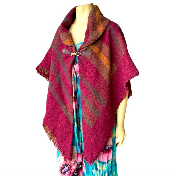 Modena Shawl Plaid Cowl Style Buckle Front Shawl One Size - Picture 2 of 7